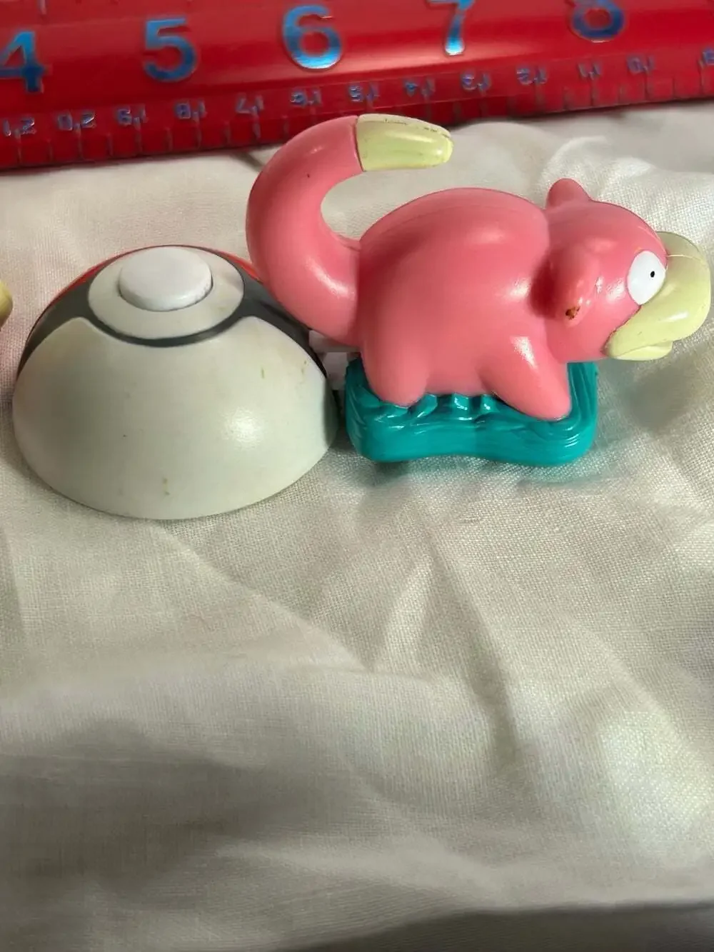 Pokemon Slowpoke and Rapidash Launchers Burger King toys